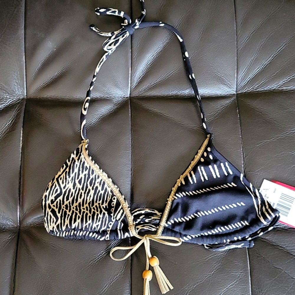 Becca bikini top